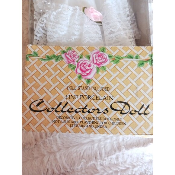 Vintage Doll Collectible Fine Porcelain Doll by Crowne 1999 Collector Doll 15" - Picture 9 of 9